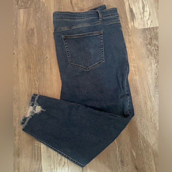 Tummy Control Jeans - Picture 1 of 3